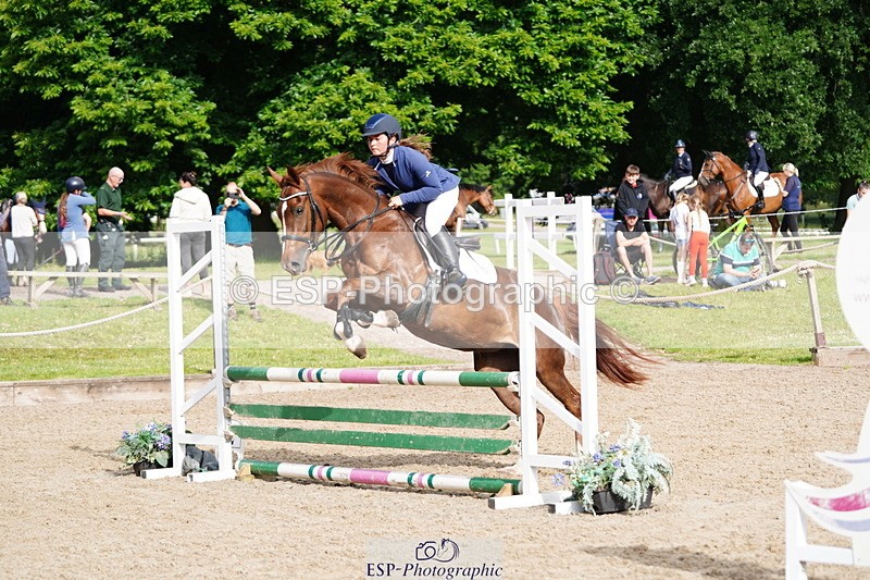 250613A-083528-00972 - Cls 8 85cm Schooling Round