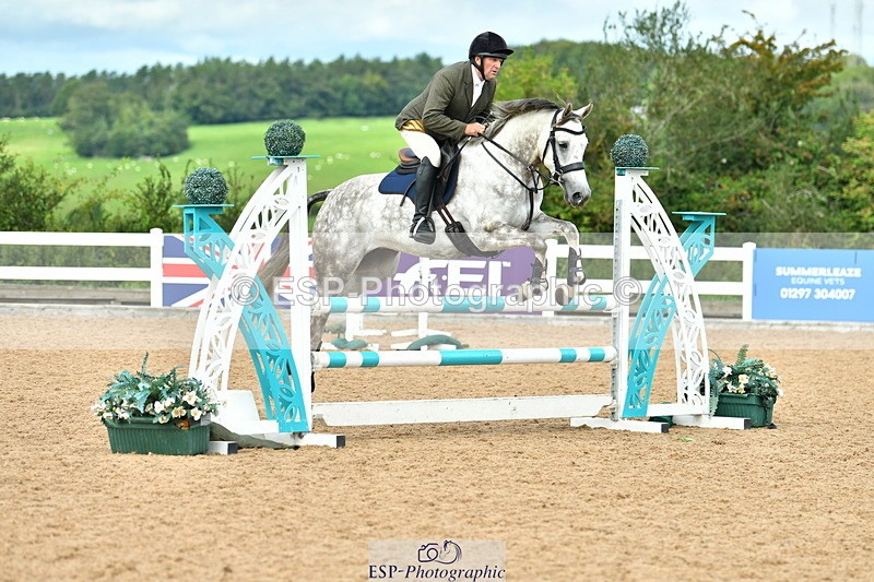 230813A-111035-11659 - Cls 40 A&B Senior Discovery & 1m Open