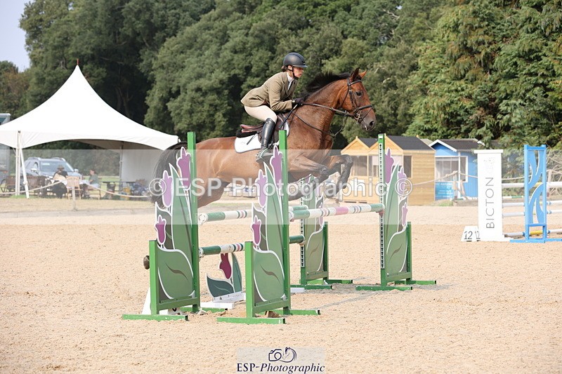 250816A-154618-02565 - Cls 8 Snr Newcomers