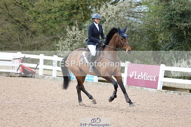 240406A-112119-03027 - Cls 20 British Novice and 90cm Open