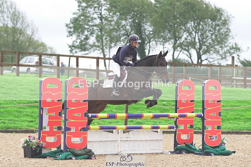 230924A-112412-04537 - 100 SJ 11.00 to 12.00