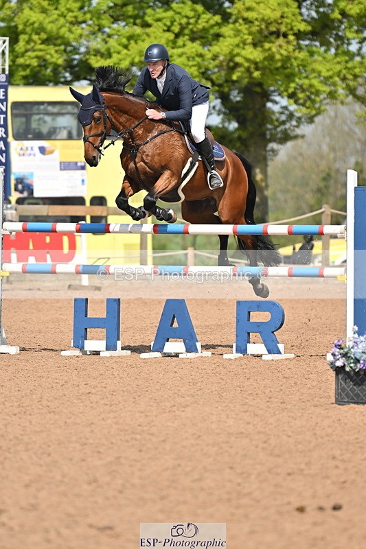 240512A-104858-17380 - Cls 48 National 1.30m Open