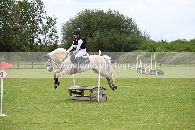 WJ6_4051 - Class 6 80cm