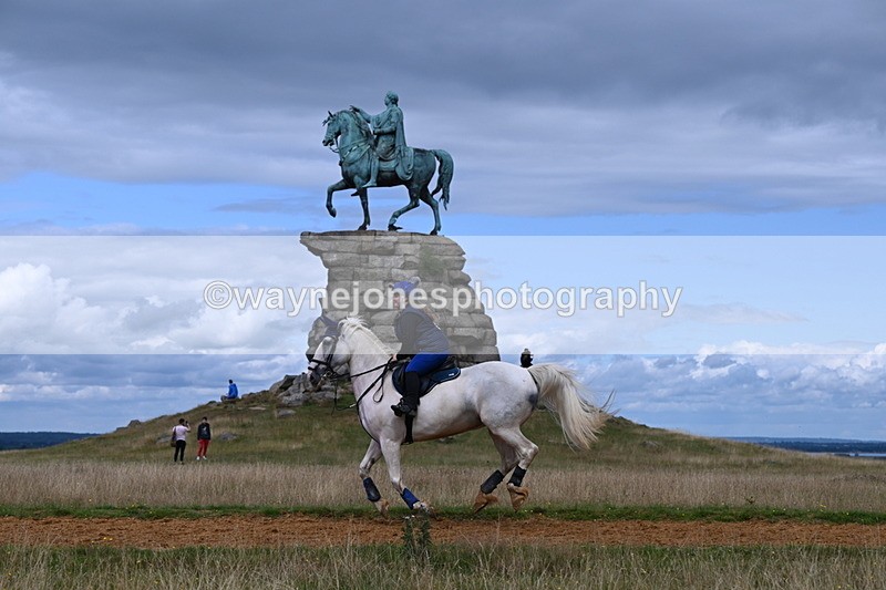 DSC_8817 - Time at Statue 14:33 to 15:10