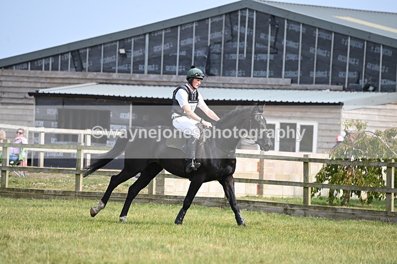 WJ6_2291 - 60cm XC Time 14:21 to 14:47