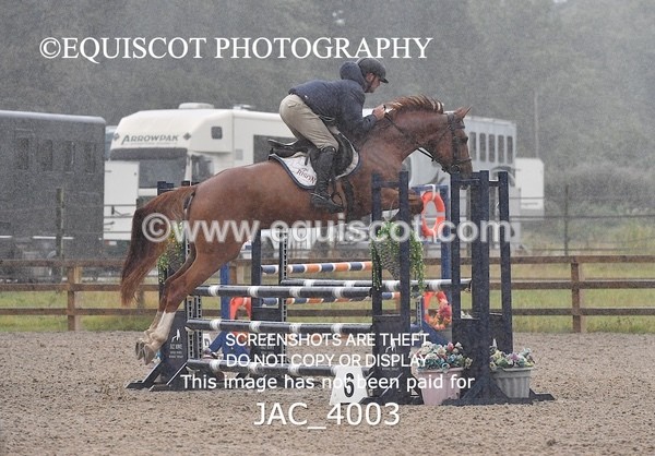 JAC_4003 - CLASS 5 Senior Discovery/ 1m Open