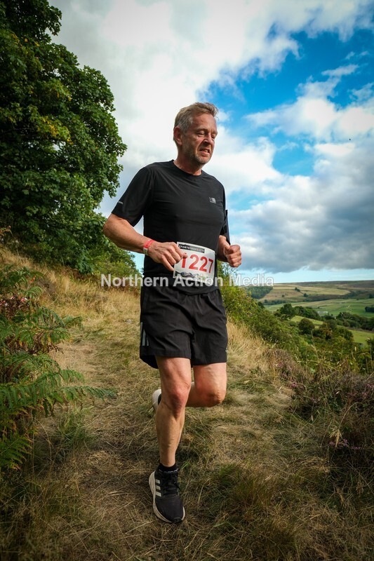 DSCF5574 - Reeth Fell race seniors