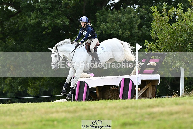 240825X-141940-34974 - 80cm XC 14.30 to 15.30