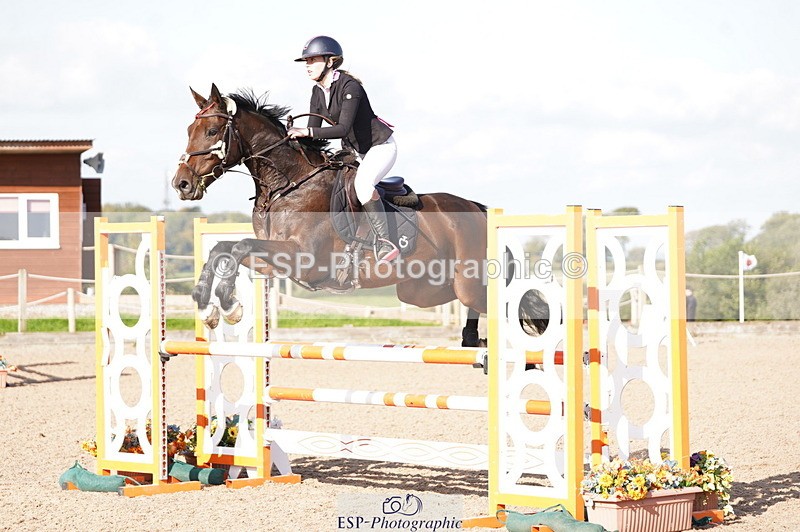 241004A-104332-00162 - Fri 01 Snr Disco & 1.00m Open