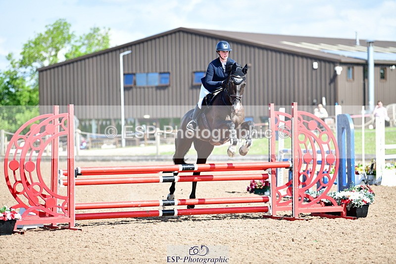 240525A-100756-04918 - Cls 21 British Novice and 90cm Open