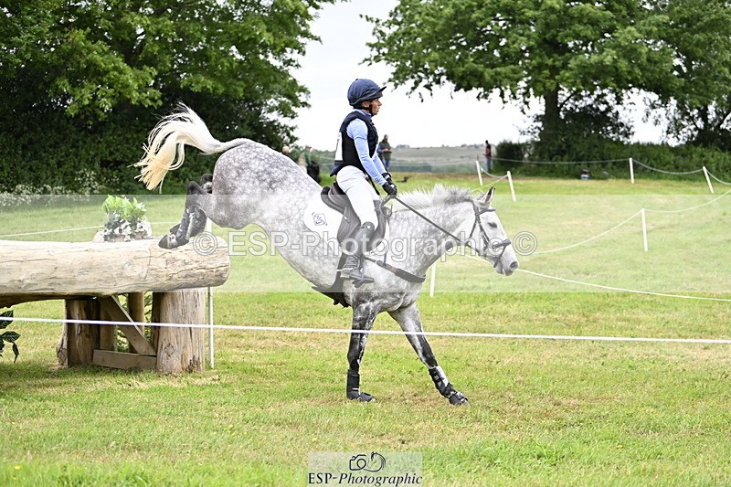 250524A-125452-10278 - B-357-Rosalind.Canter-ARMSCOTE.EXPLORER