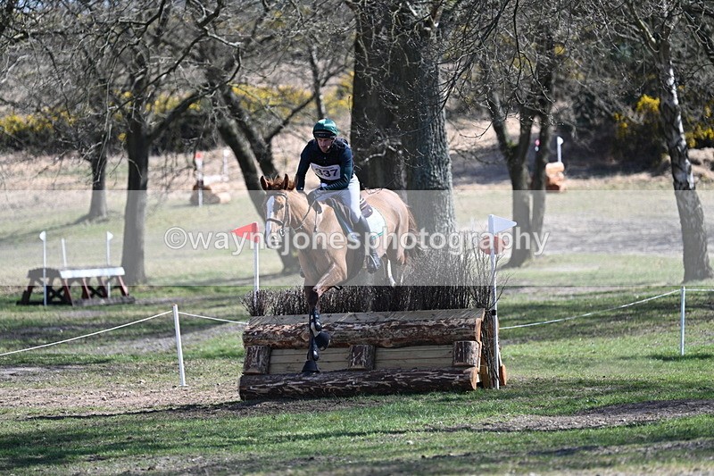 WJ7_1272 - XC Time 13:35 to 13:40