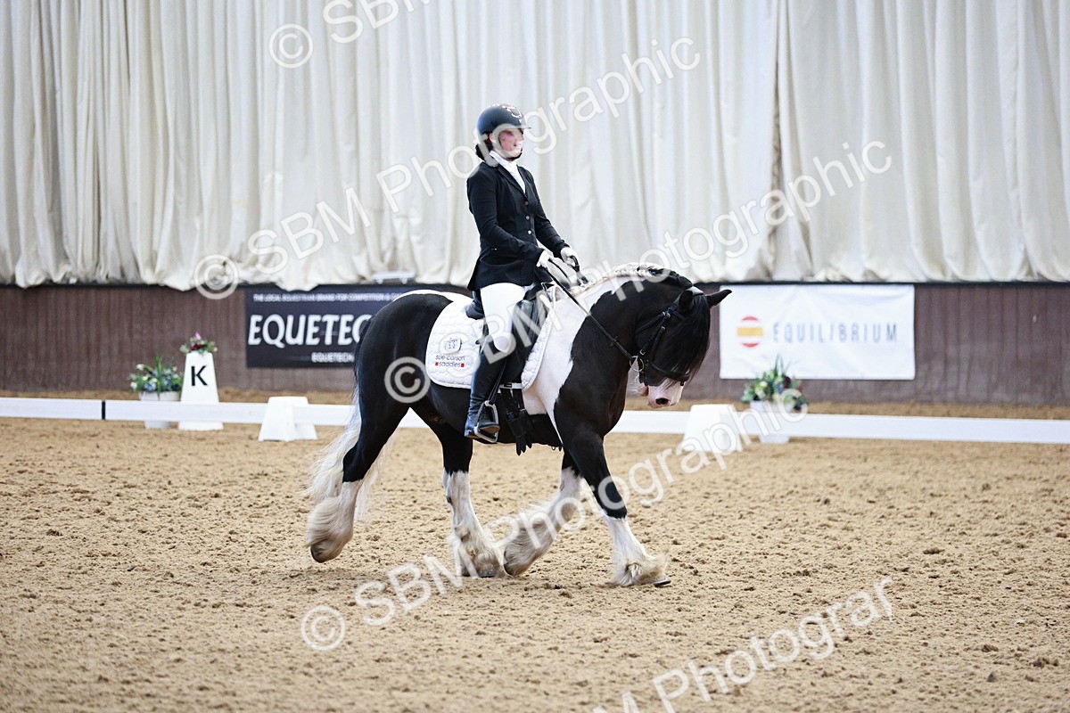 SBM_004104 - Class 13-19 - Novice FSM-INT 1 - 9.00-9.54