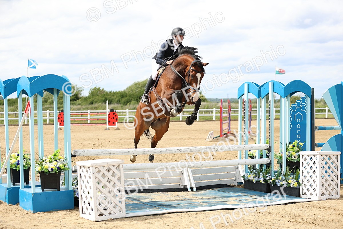 SBM_001265 - Class 5 - Senior Foxhunter - 1.20m
