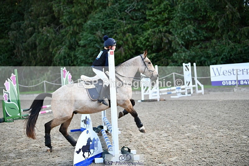 251004A-094719-00247 - Classes 1-2-3 40cm