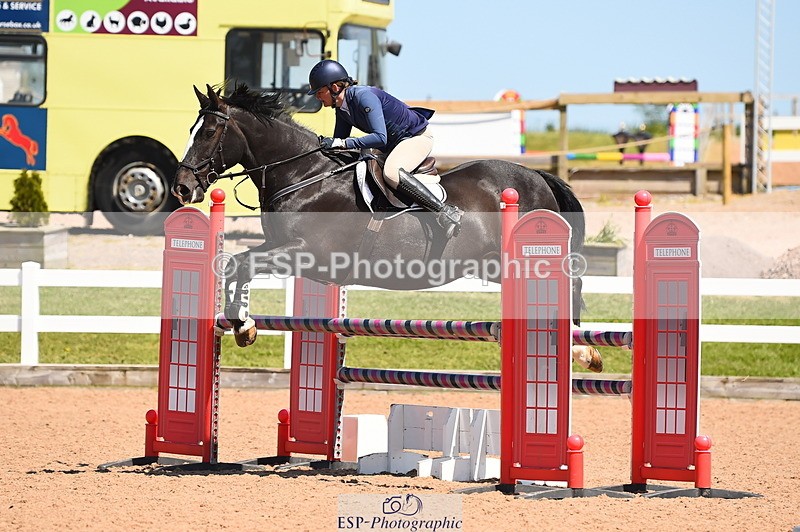 230526A-145042-01985 - Cls 12 1.05m Amateur Quali