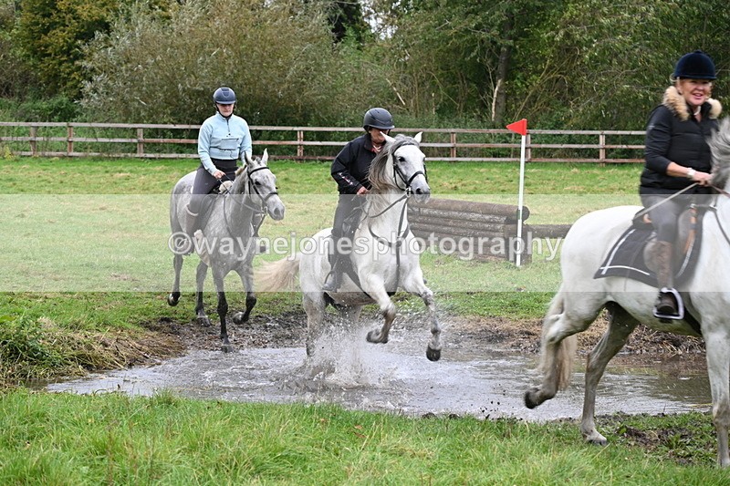 WJ6_6866 - Time at Photographer 13:06 to 13:23