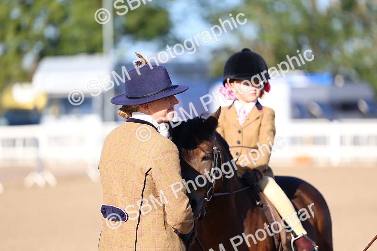 SBM_07857 - Class 301 - Ridden M&M - Small Breeds