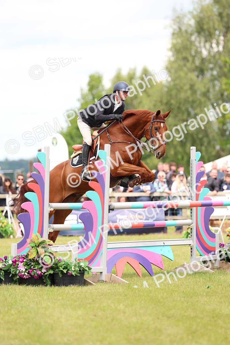 SBM_13906 - Class 206 - Senior Newcomers - 1.10m Open