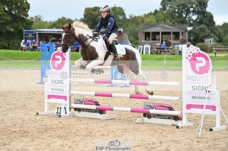 230930-163543-01427 - Cls 8 90cm Club