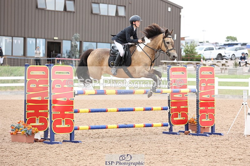 240630A-162004-15120 - Cls 33 Foxhunter and 1.10m Open