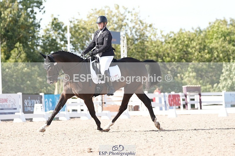 250906-162011-05012 - 049-Laura.ColeGavin.10