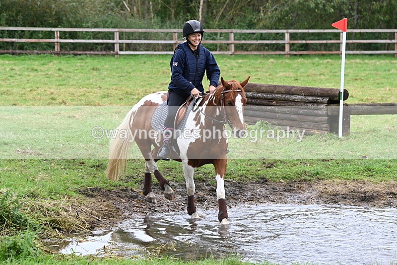 WJ6_6515 - Time at Photographer 12:41 to 13:05