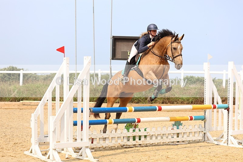 3E7A1169 - Class 4: Senior British Novice/90cm open