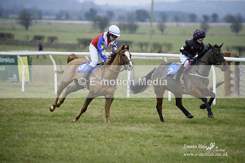 PtP 230122 23 - Cocklebarrow Races - Heythrop Hunt - 23/01/22