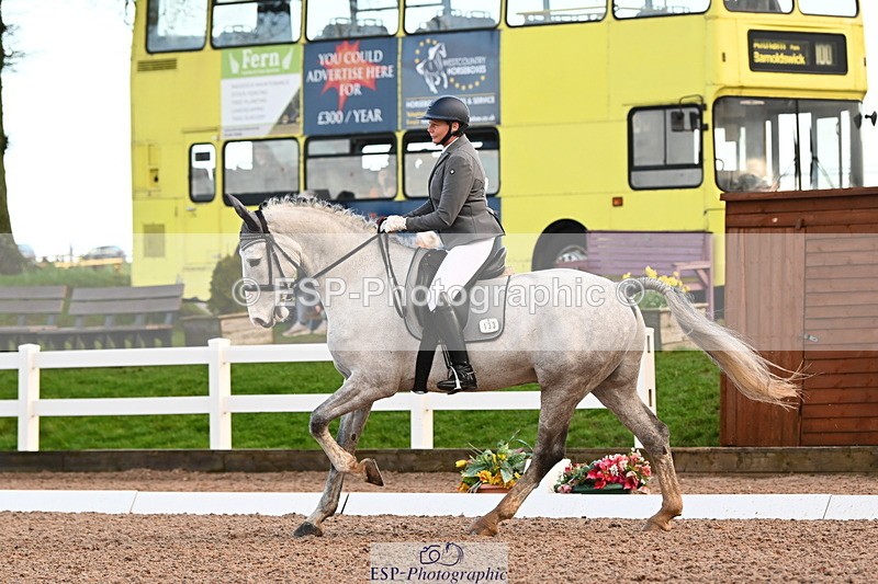 240218A-105815-06244 - 133-Katharine.Lewis-SLS.Maurits