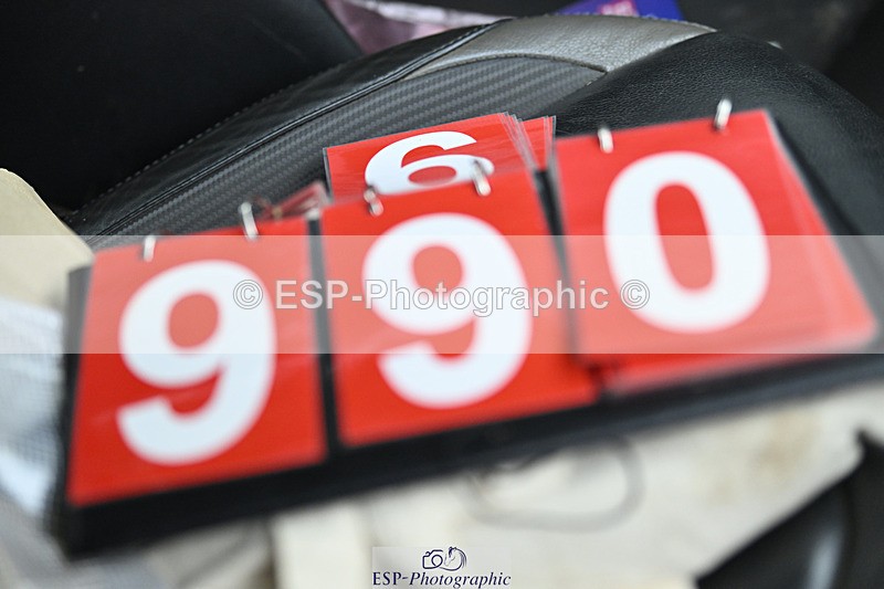 240825X-181208-38346 - 80cm XC 17.30 to End