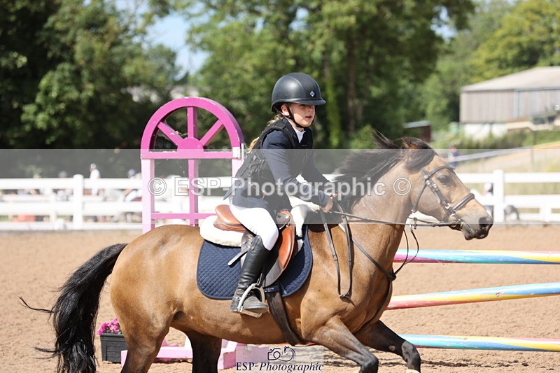 240629A-160728-07909 - Cls 13 Stepping Stones 128cm + 138cm