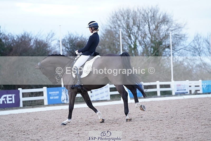 241214-163336-02331 - 139-Holly.Kerslake-Platinum.Cabachon