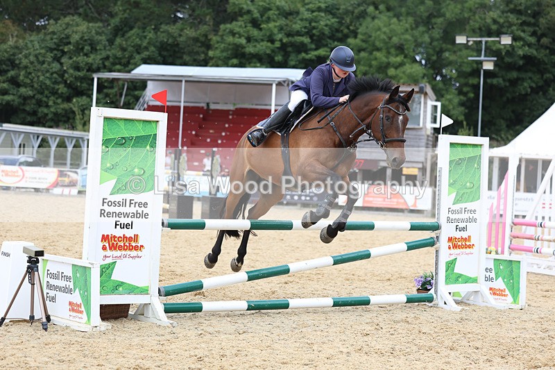 3E7A5157 - Class 4: Senior British Novice/90cm open