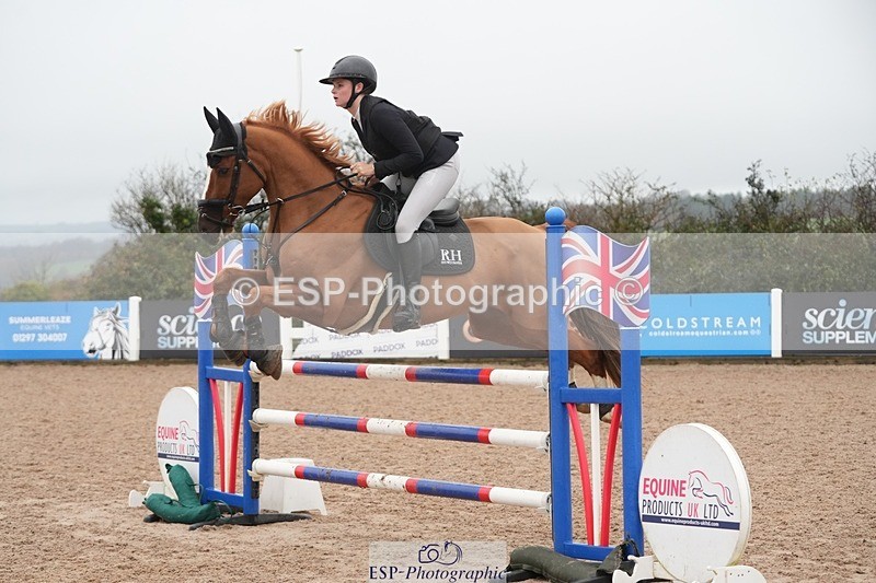 251107-124834-00793 - Cls 5 Newcomers and 1.10m Open