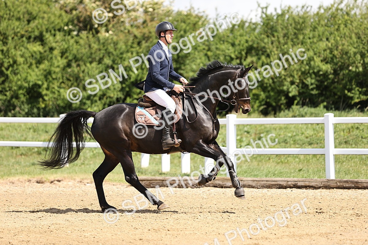SBM_002108 - Class 9 - Senior British Novice - 90cm