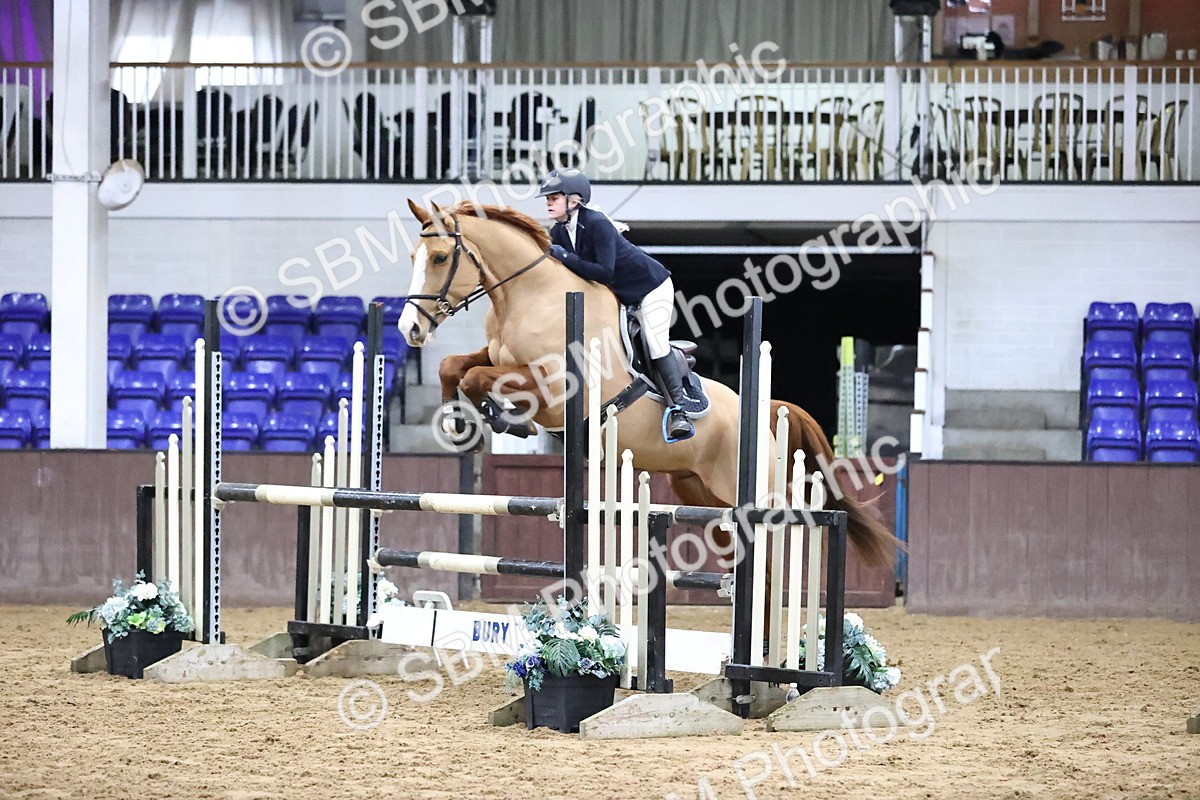 SBM_2071 - Class 8 - Nupafeed Supplements Senior Discovery/ 1m Open