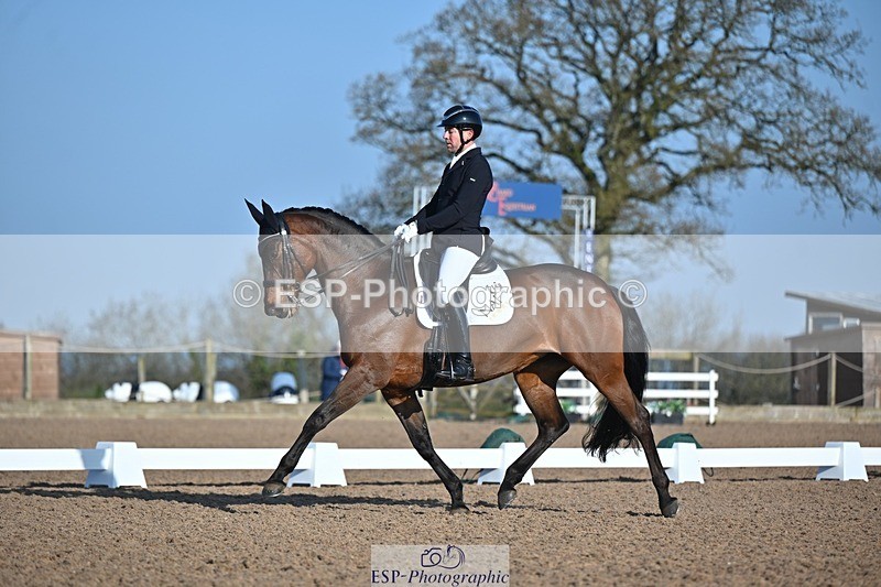 250405-080023-09256 - 189-Darren.Hicks-Lenika