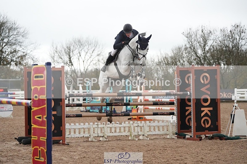 251107-135414-01274 - Cls 6 Foxhunter and 1.20m Open