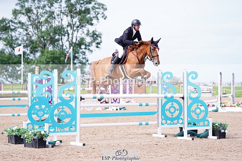 240803A-102236-07192 - Cls 29 Snr Foxhunter