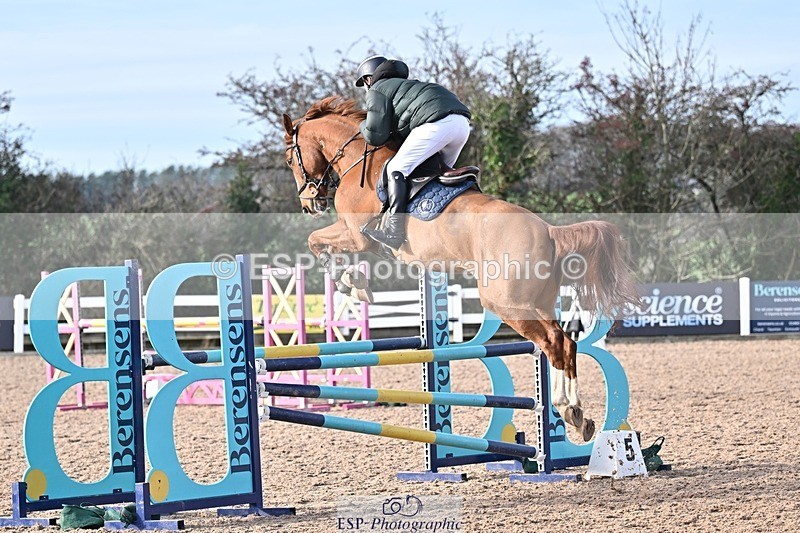 251126-121251-00405 - Cls 4 Newcomers and 1.10m