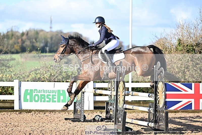 241120X-104637-00172 - Cls 02A&B Snr Disc & 100 Open