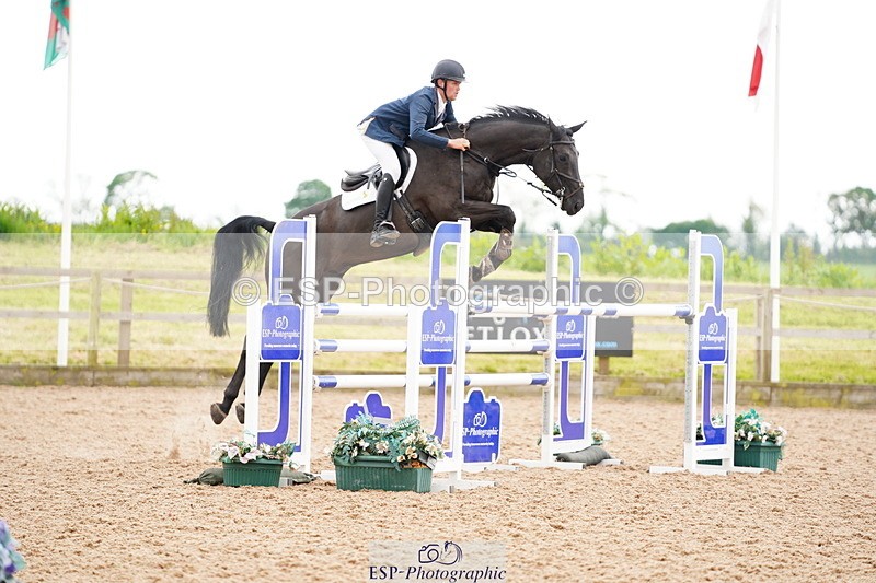 240524A-135304-04111 - Cls 17 National 1.30m