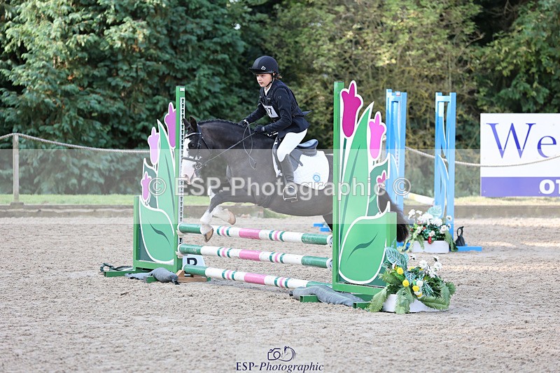 240823X-085752-14325 - 60cm R1 8.30 to 10.00