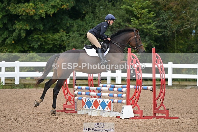 240925A-101501-00028 - Clear Round