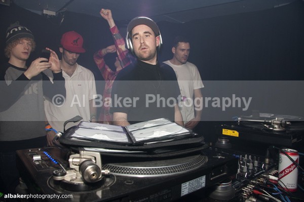 128 - Hit & Run @ factory251 19.12.11