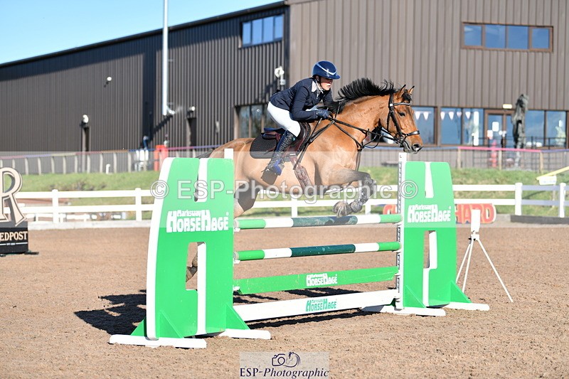 231110A-133346-00605 - Cls 5 Newcomers & 1.10m Open