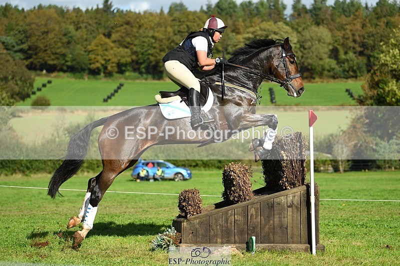 231022-123354-28300 - 317-THREEROCKS.PEGGY.BAWN-Harriet.Dickin-XC