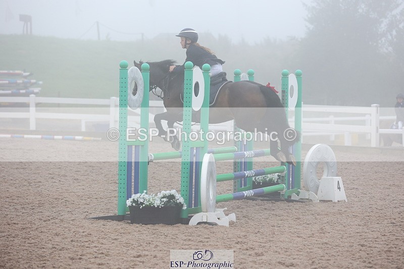 240630A-081701-11143 - Cls 30 British Novice and 80cm Open