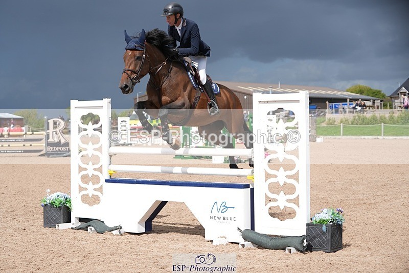 250913-122959-06900 - Cls 15 Snr Foxhunter